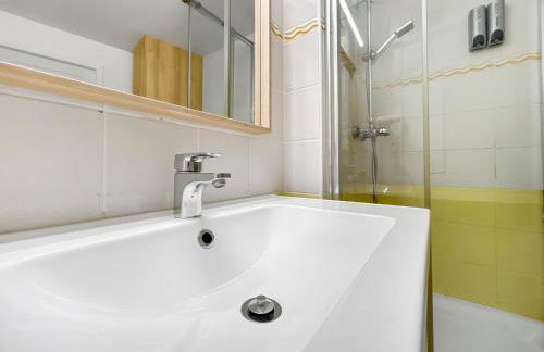 T2 cosy avec terrasse & parking à 2 pas du port - Foto 22