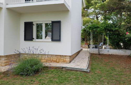 Villa Rosa with yard and children's playground - Foto 14