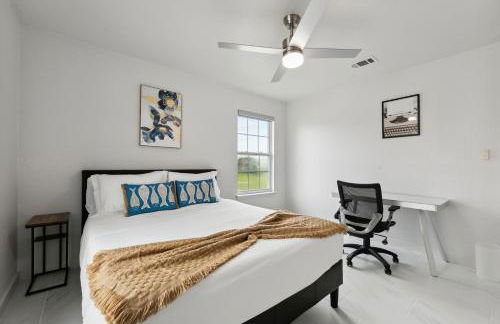 Chic 8BR Retreat Central East Austin for Large Groups - Foto 29