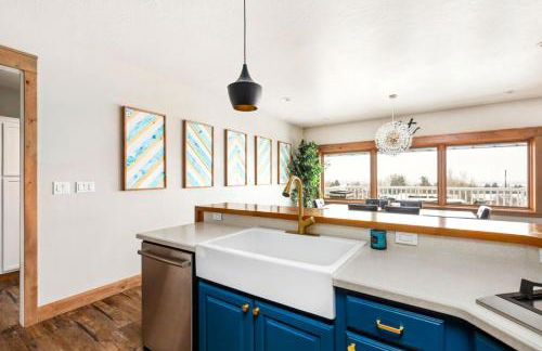 Great Falls Luxe Haven 4BR Gym Office and Hot Tub - Foto 13