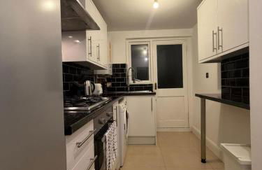 Nice Apartment in London Easy Access to Centre - only 15 minutes - Foto 3