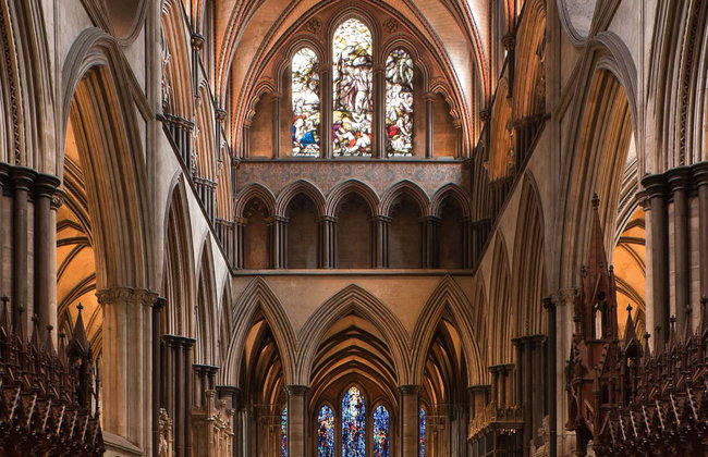 Entrada a la catedral de Salisbury - Foto 4