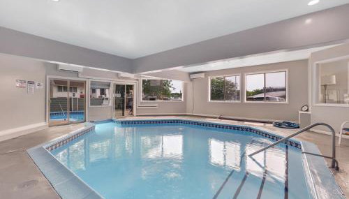 202 Pointes North Inn - Foto 2