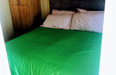 PD Wonderwall Caravan, Direct beach access & Beds made on arrival & GCH - Foto 18