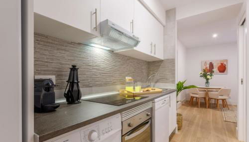 2 bedrooms in Chamartin area Orense II - Foto 3, Other