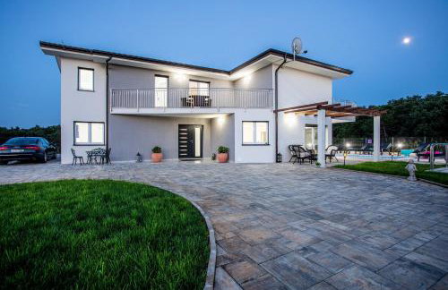 Villa Jelena I 4-Sterne I Beheizter Pool I Privatsphäre I barrierefrei I Grill - Foto 7