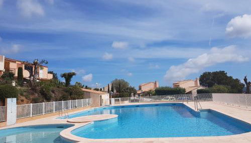 Villa mit großartigem Panoramablick auf das Meer und direkt am Pool - Foto 5