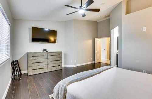 Swim, Golf, Grill and Chill! Surprise Group Getaway - Foto 13