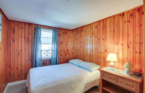 Cozy Hampton Cottage - Walk to Beaches and Marina! - Foto 17