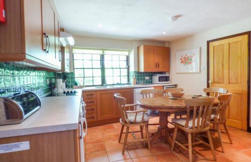 Flower House - Photo 3