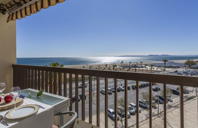 1 bedroom Apartment in Castelló d'Empúries with garden and terrace - Photo 14