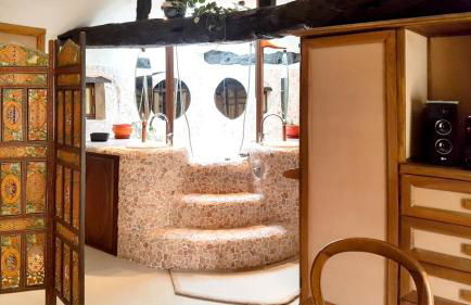 Villa spacieuse à Crastes avec piscine privée et vue montagne - Photo 17