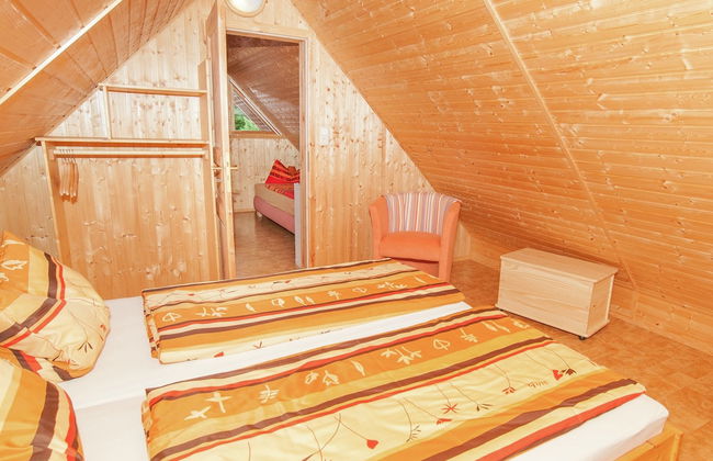 Holiday Home With Private Terrace in Gehren - Foto 8