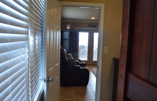 5 BR House Lake Retreat w/ Hot Tub, Sleeps 12 - Foto 60