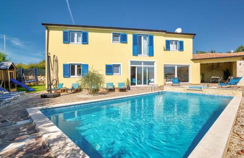 Awesome Home In Naselje Muzini - Foto 1