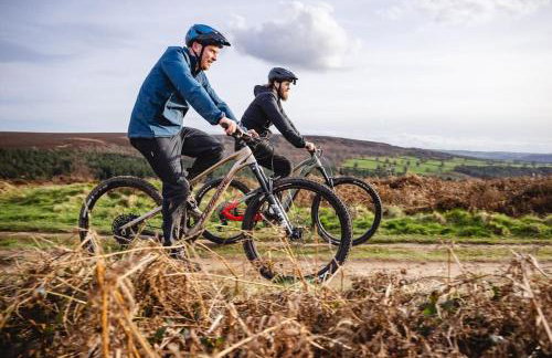 Monsal Trail Apartment B, Bakewell - Photo 20