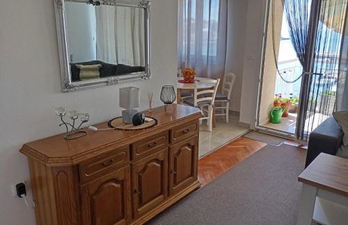 Apartment Dora 1 Jakišnica - Foto 32