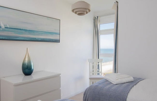 Beachfront Apartment With Panoramic Sea Views - Foto 21