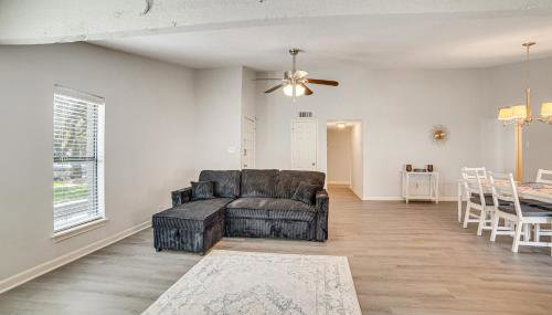 DFW Home Base! Quiet Suburb Stay w/ Yard - Foto 5