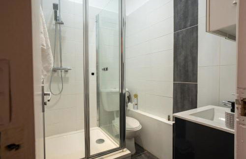 Modern 1-Bed South Bank, 4-Min Walk to Waterloo - Foto 12