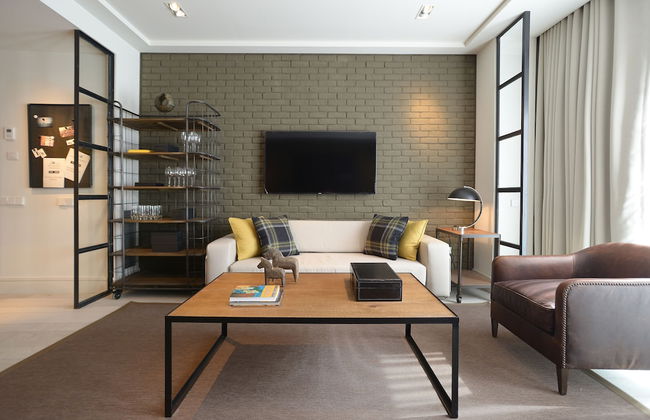 Midtown Apartments - Photo 9