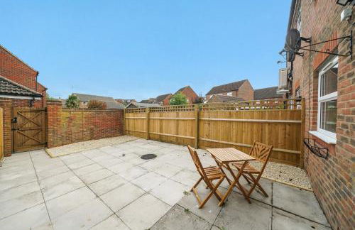 Aylesbury 3BR Home, Sleeps 5, Trendy for couples & Contractors Homely Stay - Foto 5