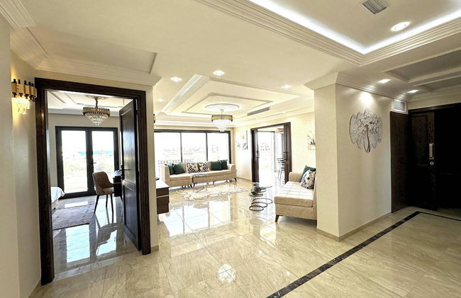 Luxury 3 Bedrooms Apartment Sea View - Foto 18