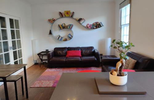 University and Central Edinburgh - Photo 1