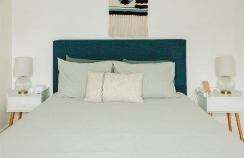 Walk to Beach - Beach Gear - Easy Parking - Foto 39