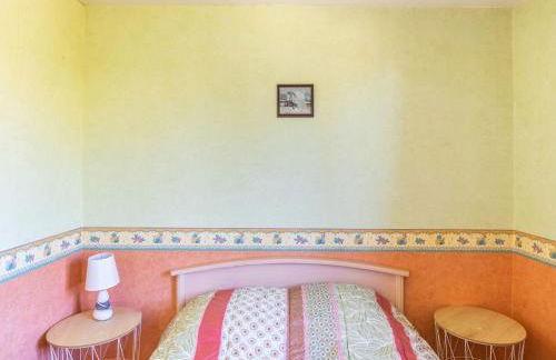 Charming Home with Orchard - Foto 16