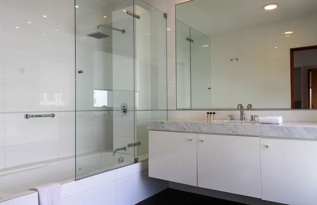 w Radiant 2BR w Modern Terrace in Miraflores - Foto 13