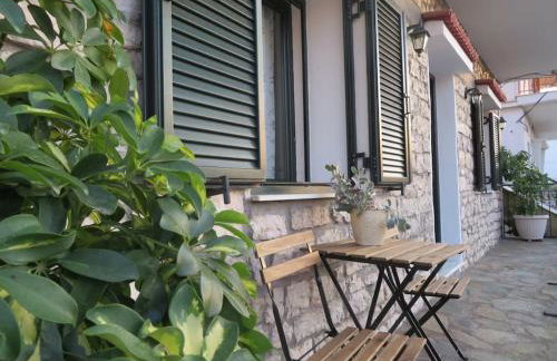 Το Πέτρινο - Foto 1