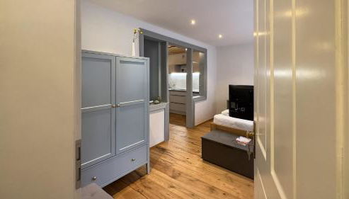 Bad Tölz Mittendrin - Foto 5, wardrobe