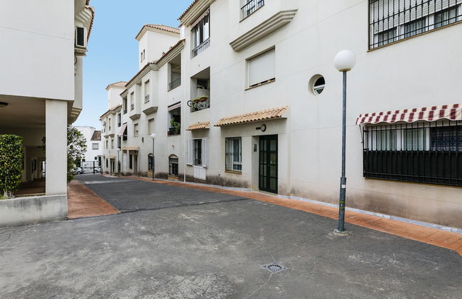 Real del Tivoli Two Rooms and Parking free - Photo 29