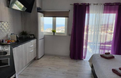 Views, international channels, A-C, pool, bar - Foto 16