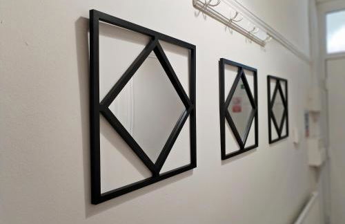 Central Manchester Modern 4 Bed House - free parking - Foto 17