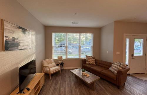 Elegant Townhouse near NDSU and Downtown Fargo #101 - Foto 3