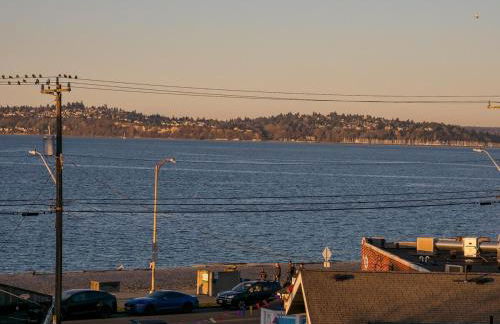Steps to Alki Beach with Water Views Rooftop deck - Foto 46