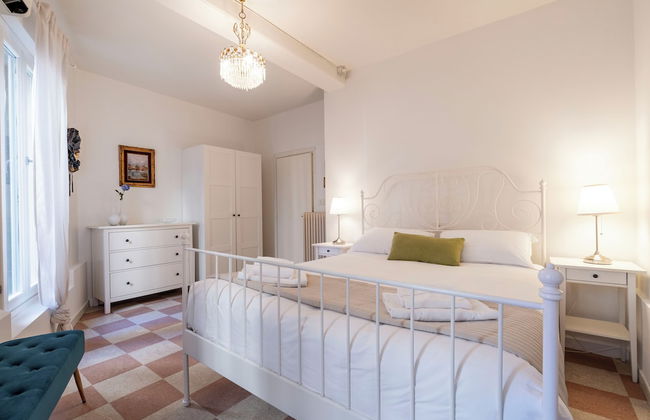 S. Lucia Canal View by Wonderful Italy - Photo 6