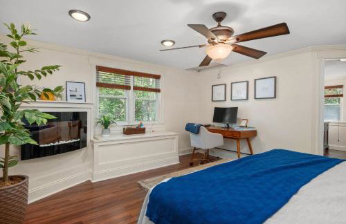 Cape Cod Retreat: A/C, WiFi Pet Friendly - Photo 34