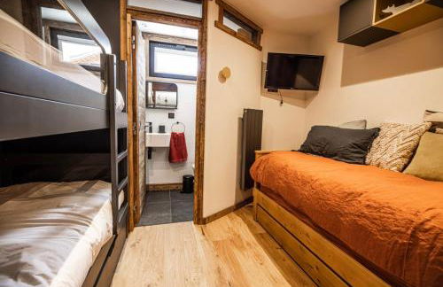 spot, exceptl 80 m2, centre Alpe d Huez, ski au pied, Ménandière, 8 pers, 3ch, 3sdb - Foto 5