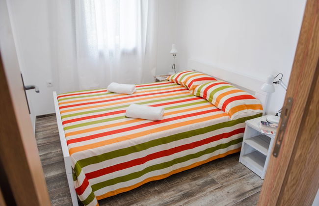 Sunset Holiday Home - Photo 4