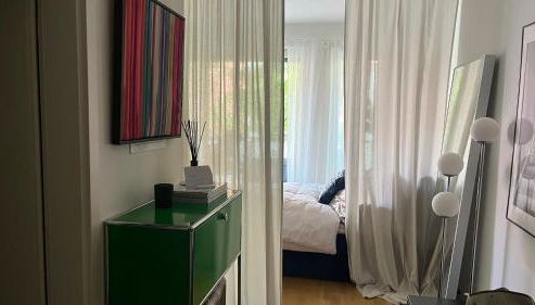 Modern & Cozy Apartment Münchner Freiheit with Balcony - Foto 3