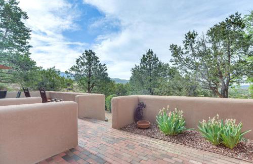 Mountain Views and Patio Santa Fe Escape! - Foto 26