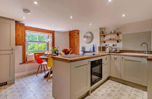 Robins Cottage cosy home hot tub quiet village - Foto 14