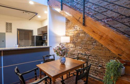 Stylish Loft | Shockoe Bottom | Walk to Canal - Foto 5