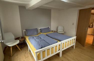 Ferienwohnung Nähe Edersee 1 Schlafzimmer, Garten, Parkplatz - Wohnung 2 von 3 - Foto 2