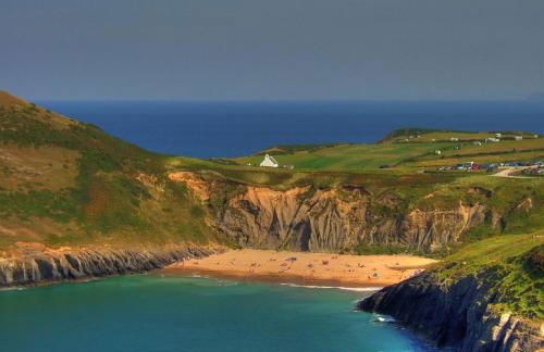 Cwtch Ffynnone Luxury Shepherds Hut - Foto 24