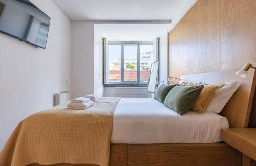 Unique Riverview Apartment - Photo 10