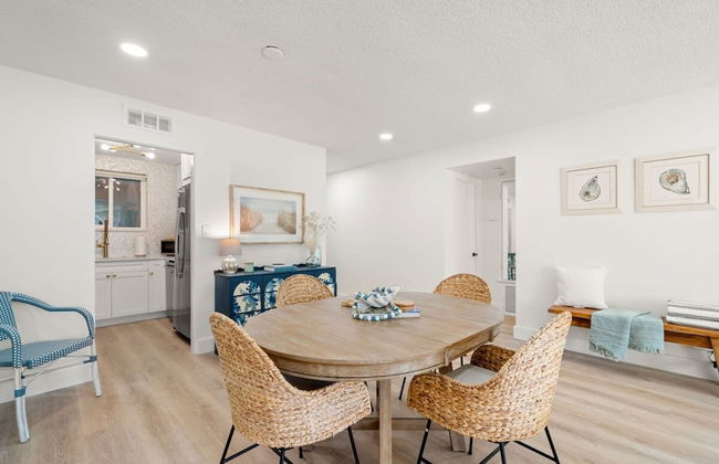 Kingston Cabana Gorgeous Condo Pool Near Beach - Foto 14